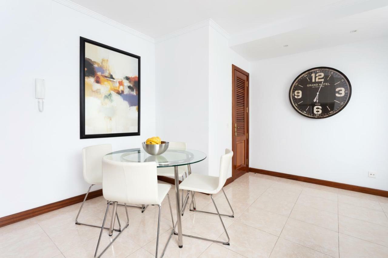 Rooms & Suites Balcony 3D أرّاثيفي المظهر الخارجي الصورة